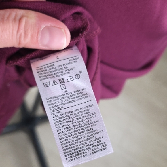 Banana Republic Plum Sleeveless Sheath Dress — Size 2 - Picture 7 of 8